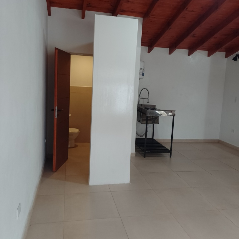 LOCAL MAS DUPLEX EN VENTA